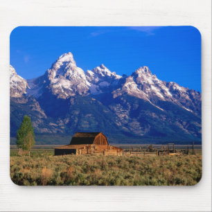 USA, Wyoming, Grand Teton National Park, Morning Mouse Mat
