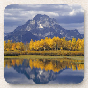 USA, Wyoming, Grand Teton NP. Against the Coaster