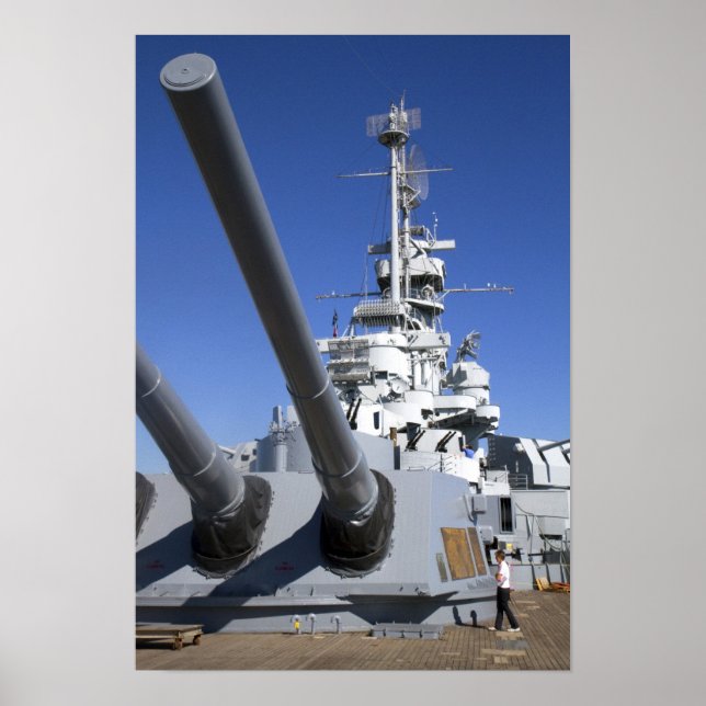 USS Alabama Battleship at Battleship Memorial Poster (Front)