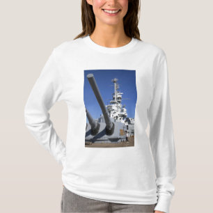 USS Alabama Battleship at Battleship Memorial T-Shirt