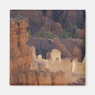 Utah, Bryce Canyon National Park. Hoodoos, Magnet