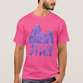 Utah Distressed Watercolor Hiking Adventure Shir T-Shirt