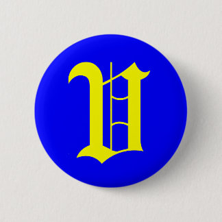 V - OLD ENGLISH 6 CM ROUND BADGE
