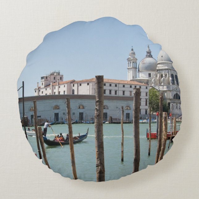 Vacation in Venice landscape round pillow (Back)