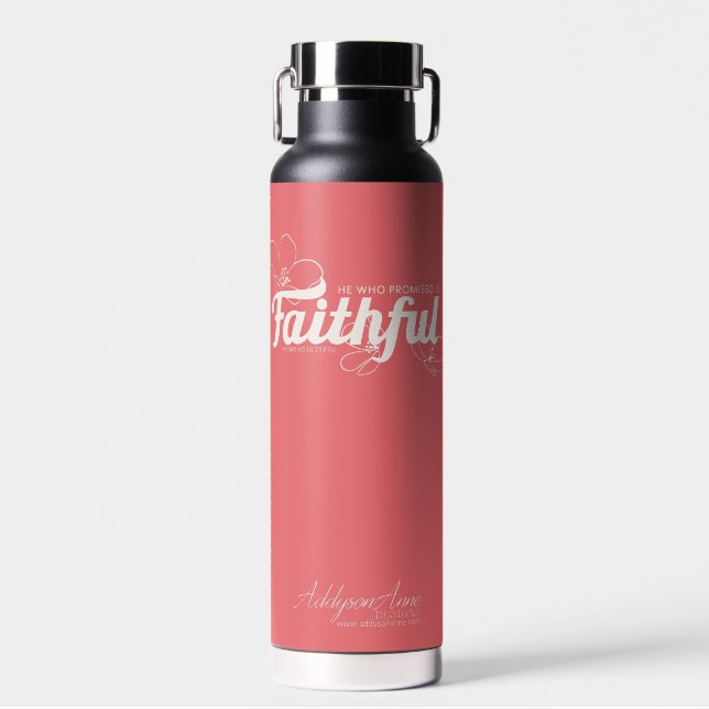 Vacuum Insulated 22 oz Water bottle (Front)