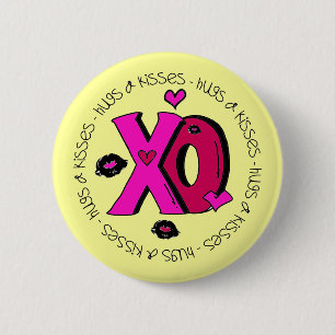 Valentine Hugs and Kisses 6 Cm Round Badge