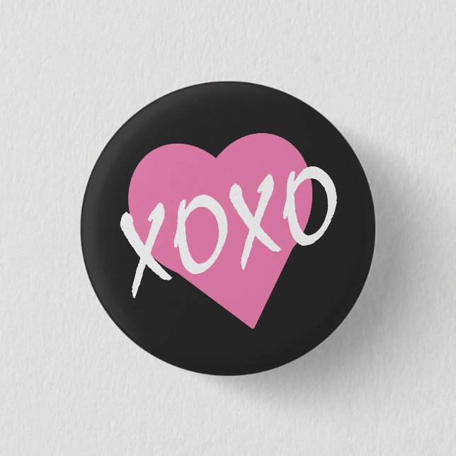 Valentine Pink Heart XOXO 3 Cm Round Badge (Front)