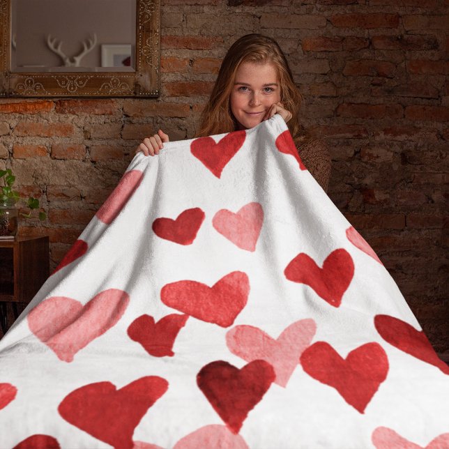 Valentine’s Day Watercolor Hearts – red Fleece Blanket (Creator Uploaded)