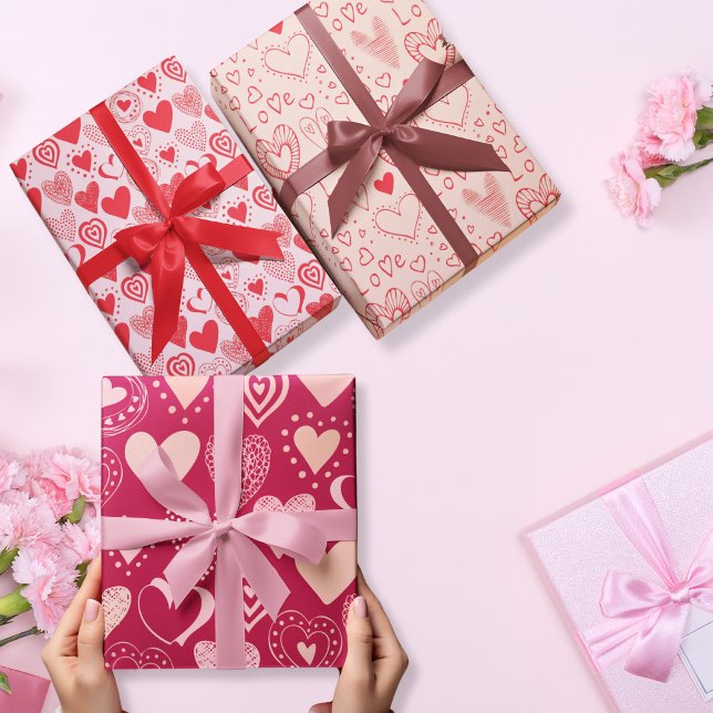 Valentine sweet hearts in pink set of 3 wrapping paper sheet (Valentine sweet hearts in pink set of 3 wrapping paper sheet)