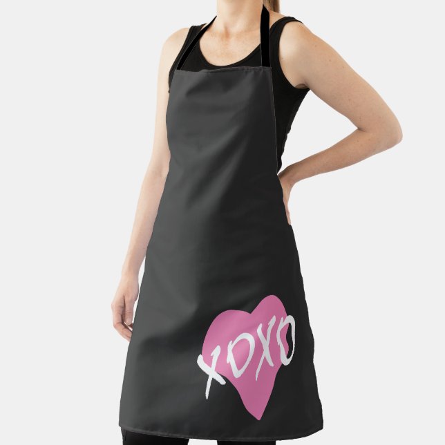 Valentine XOXO Pink Heart on Black Apron (Insitu)