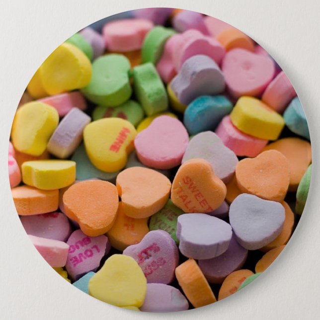 VALENTINE'S CANDY HEARTS 6 CM ROUND BADGE (Front)