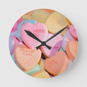 VALENTINE'S CANDY HEARTS ROUND CLOCK
