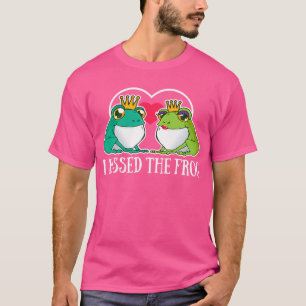 Valentines Day Cottagecore Aesthetic I Kissed The T-Shirt