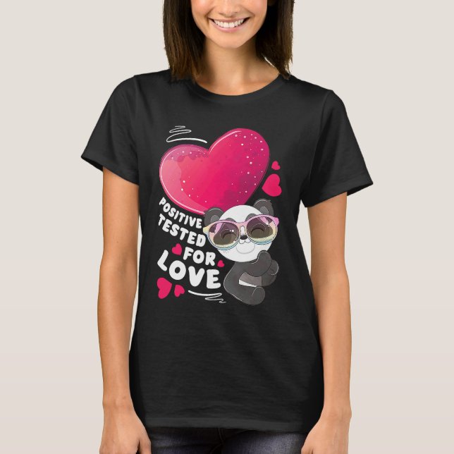 Valentine's day panda with heart T-Shirt (Front)
