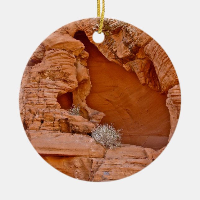 VALLEY OF FIRE ERODED DESERT ROCKS DETAIL CERAMIC TREE DECORATION (Front)