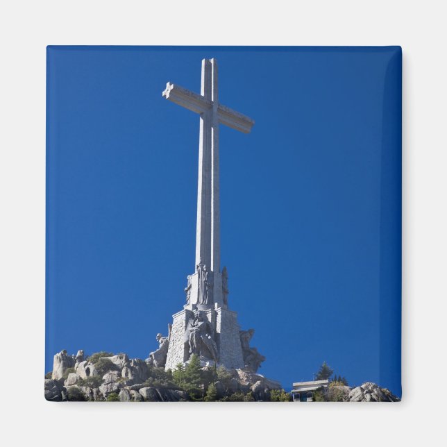 Valley of the fallen, monument magnet (Front)