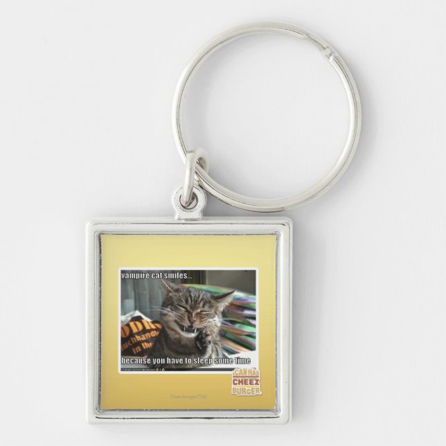 vampire cat smiles key ring (Front)