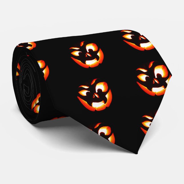 Vampire Jack-O-Lantern Tie (Rolled)