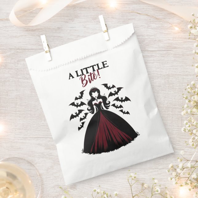Vampire Queen Halloween Favour Bags (Clipped)