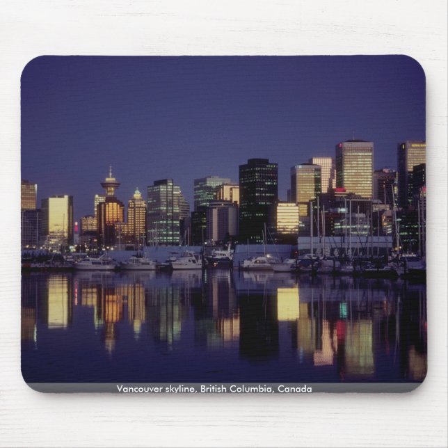 Vancouver skyline, British Columbia, Canada Mouse Mat (Front)