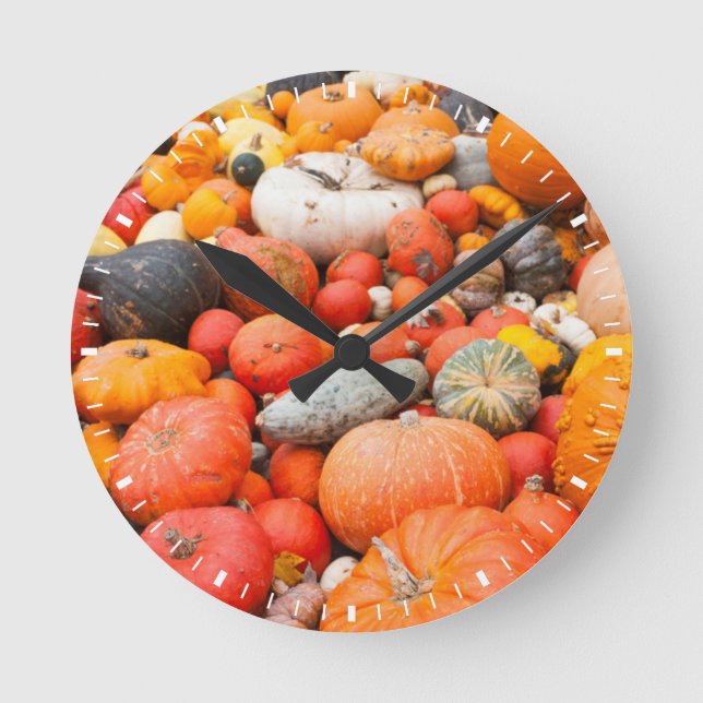 Variety of squash for sale, Germany Round Clock (Front)