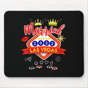 Vegas Bachelor Party Married In Vegas Groom Bride  Mouse Mat