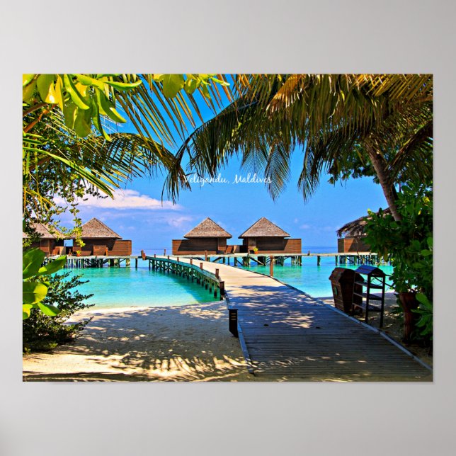 Veligandu, Maldives tropical scene Poster (Front)