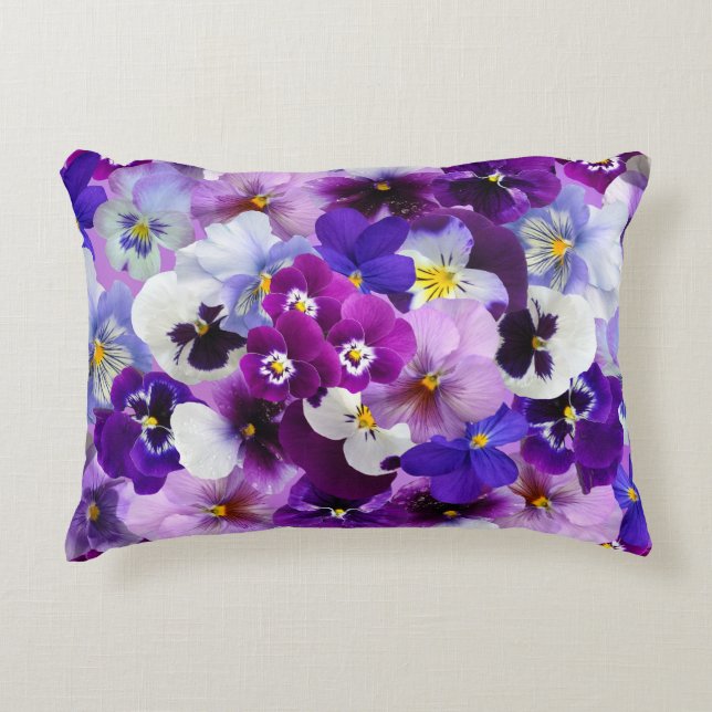 Velvet Pansy Purple Garden Floral Pattern  Decorative Cushion (Front)