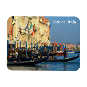Venetian gondoliers magnet
