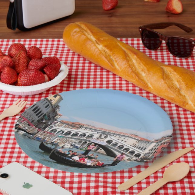 Venice Canal Paper Plate (Picnic)