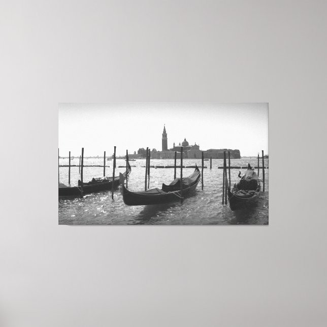 Venice gondola canvas print (Front)