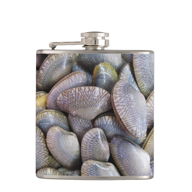 Venus Clam [หอยลาย] Hip Flask (Front)