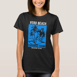 Vero Beach Florida Retro Style Souvenir  10 T-Shirt