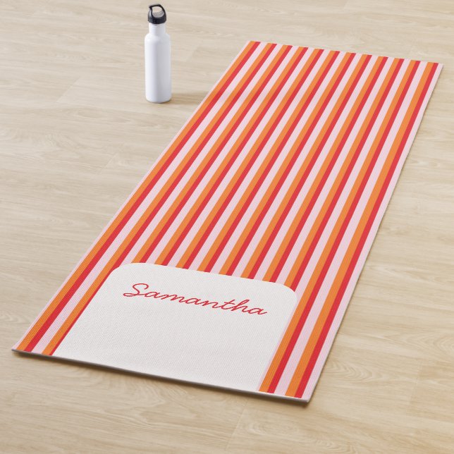 Vertical lines personalised stripes yoga mat (In Situ)
