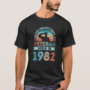 Veteran born in 1982 40th Birthday Soldier T-Shirt