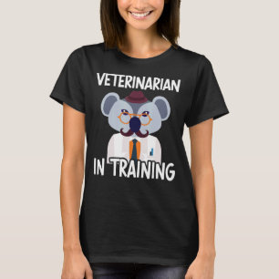 Veterinarian In Training Animal Doctor Future Vet T-Shirt
