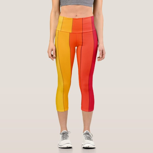 Vibrant Color Aesthetic Pattern Capri Leggings (Front)