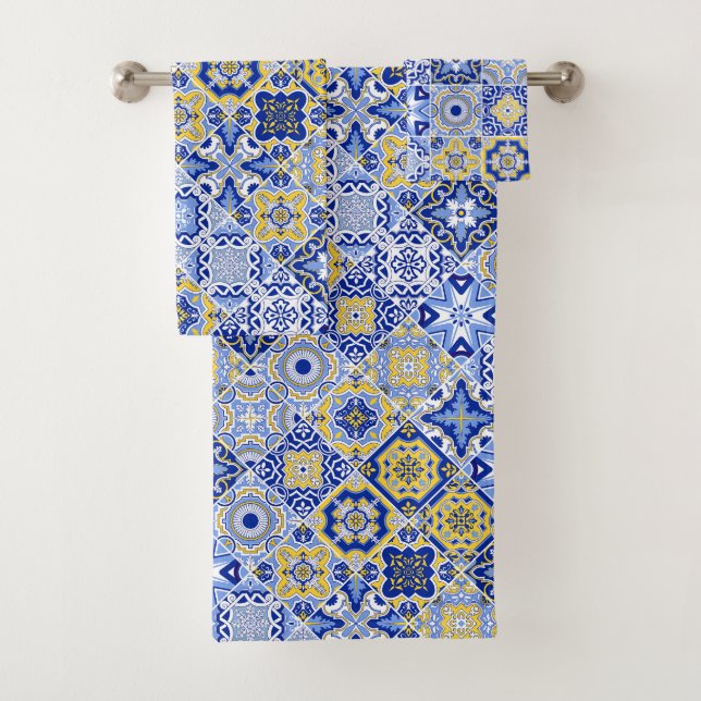 Vibrant Elegant Moroccan Blue Tile | Timeless Art Bath Towel Set (Insitu)