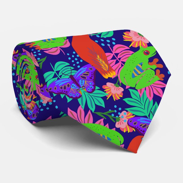 Vibrant jungle pattern tie (Rolled)