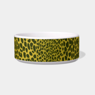 Vibrant Medium Pet Bowl with Eclectic Animal Print