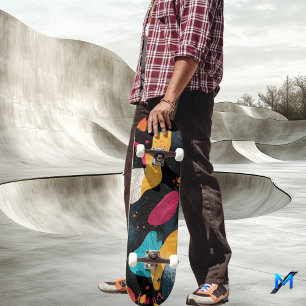 Vibrant Organic Shape - Abstract Minimalist Dark Skateboard