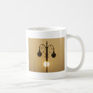 Victorian Charm: Vintage Streetlight Lamp Posts Coffee Mug