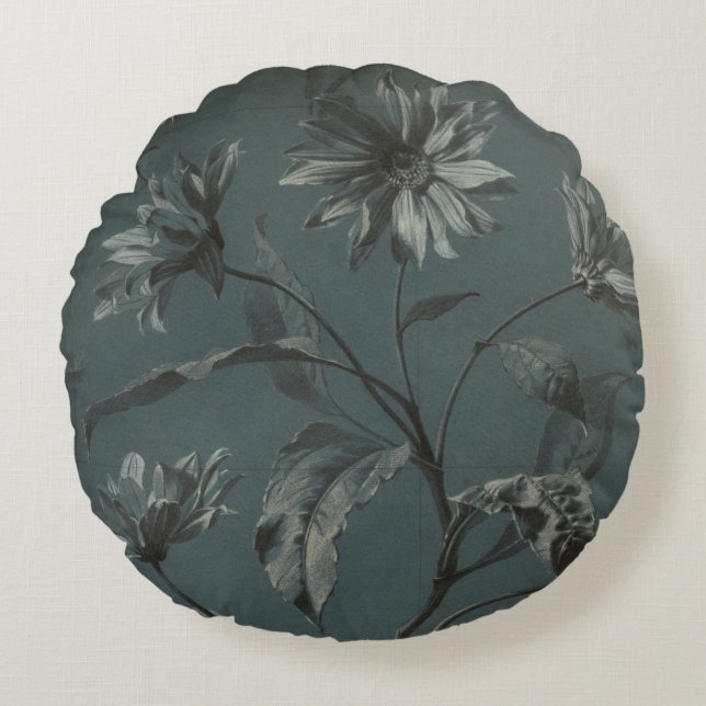 Victorian Daisy flower grey blue elegant  Round Cushion (Front)