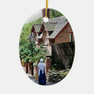 VICTORIAN ENGLAND CERAMIC TREE DECORATION