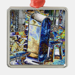 VICTORIAN ENGLAND METAL TREE DECORATION