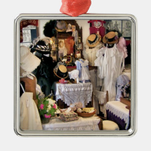 VICTORIAN ENGLAND METAL TREE DECORATION