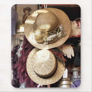 VICTORIAN ENGLAND MOUSE MAT