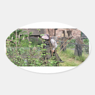 VICTORIAN ENGLAND OVAL STICKER