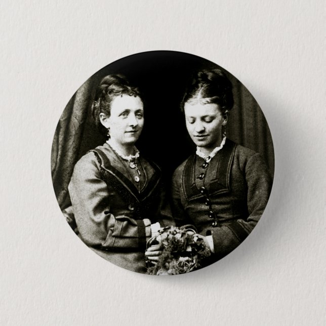 Victorian Girlfriends 6 Cm Round Badge (Front)