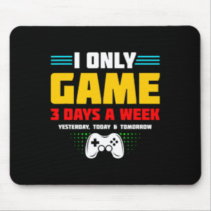 Video Game Player - Video Gamer - Gamer Meme - Fun Mouse Mat